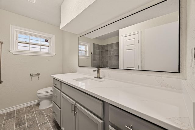 5401 Bayou Drive, Dickinson, TX 77539