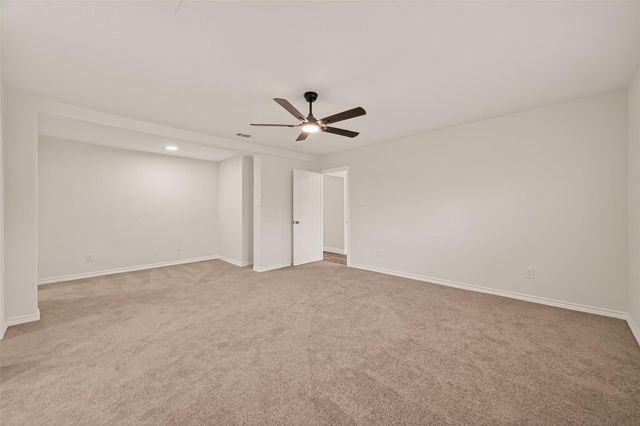 5401 Bayou Drive, Dickinson, TX 77539