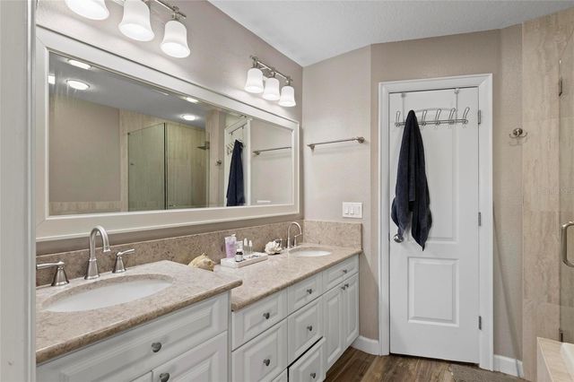 1997 LEXINGTON PLACE, Tarpon Springs, FL 34688