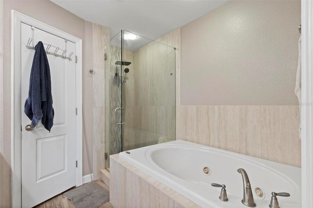 1997 LEXINGTON PLACE, Tarpon Springs, FL 34688