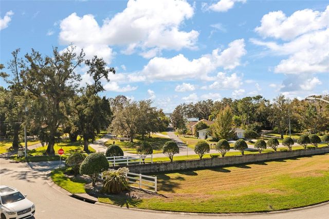 1997 LEXINGTON PLACE, Tarpon Springs, FL 34688