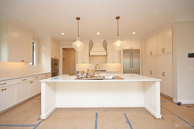 7411 Elm Street, Columbia Twp, OH 45227