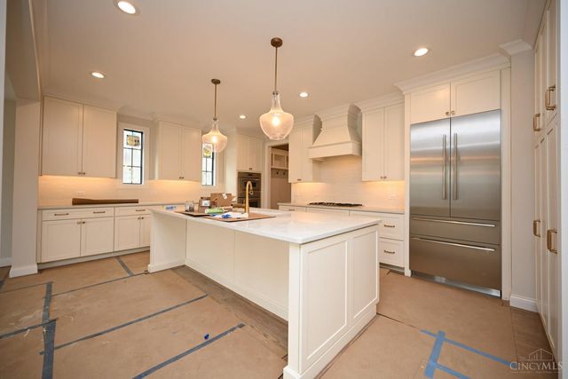 7411 Elm Street, Columbia Twp, OH 45227