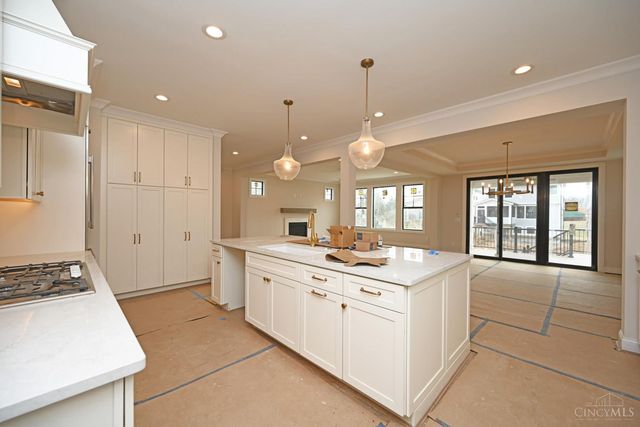 7411 Elm Street, Columbia Twp, OH 45227