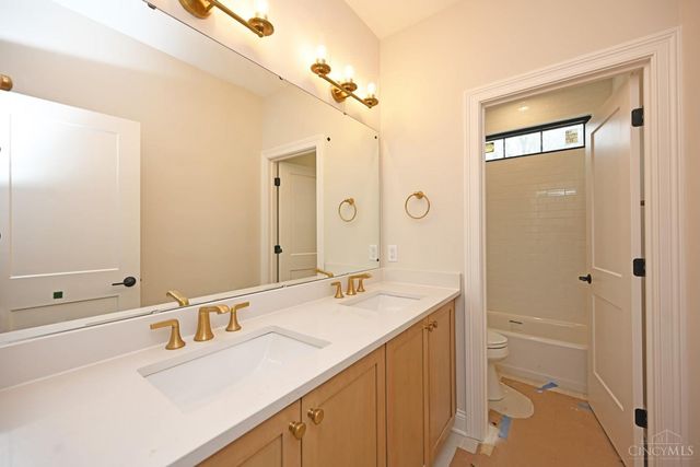 7411 Elm Street, Columbia Twp, OH 45227