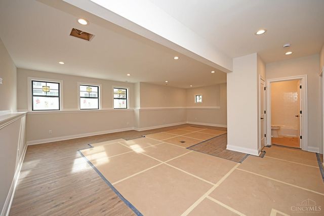 7411 Elm Street, Columbia Twp, OH 45227