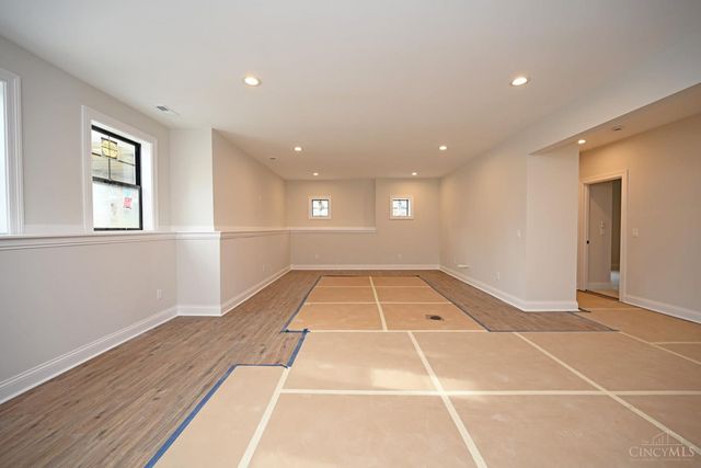 7411 Elm Street, Columbia Twp, OH 45227