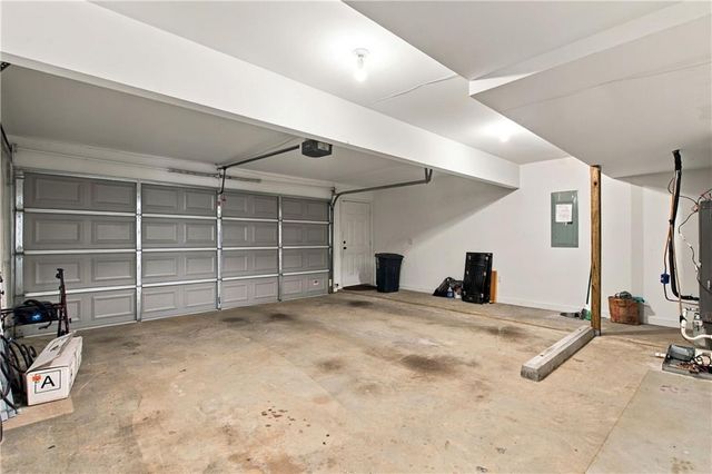 6165 Garden Circle, Douglasville, GA 30135