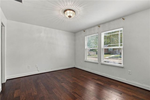 6165 Garden Circle, Douglasville, GA 30135