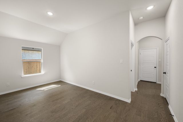 7712 Gatevine Avenue, Joshua, TX 76058