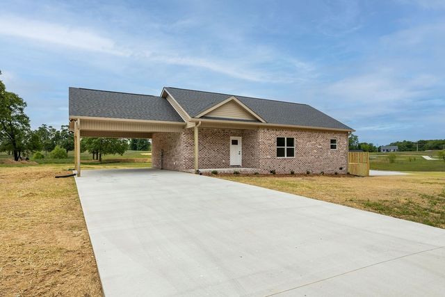 1116 Baker Ln, Lawrenceburg, TN 38464