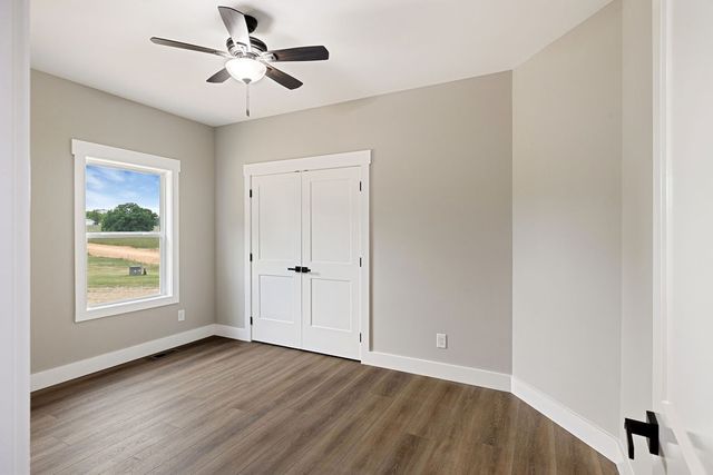 1116 Baker Ln, Lawrenceburg, TN 38464