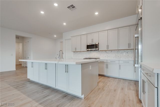 12612 Heritage Heights Drive, Las Vegas, NV 89138