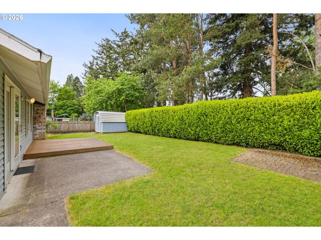 701 Sw LINNEMAN Ct, Gresham, OR 97030