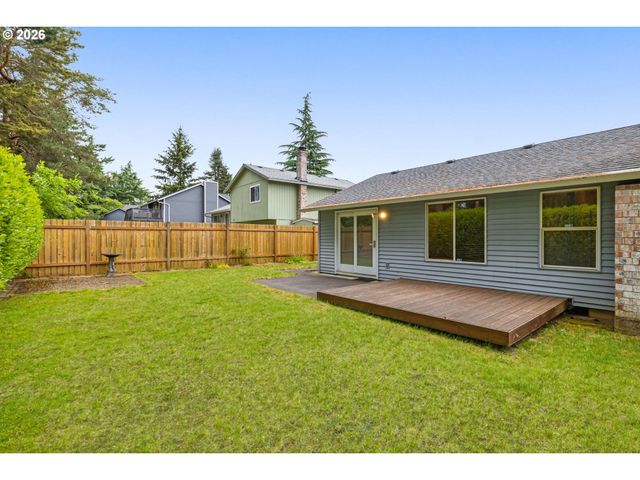 701 Sw LINNEMAN Ct, Gresham, OR 97030