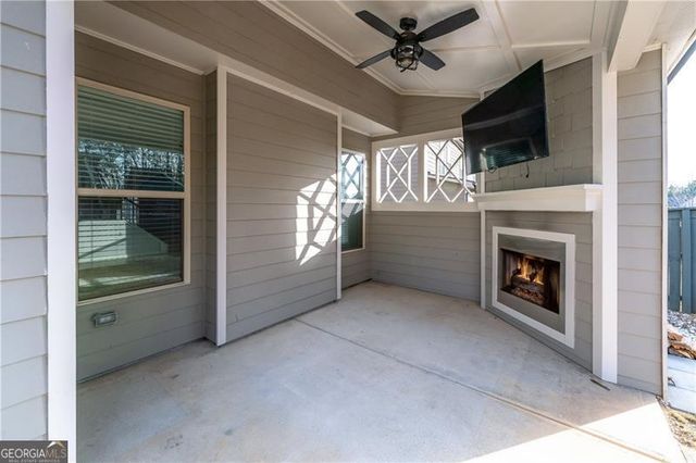 3244 Hawthorne Path, Braselton, GA 30517