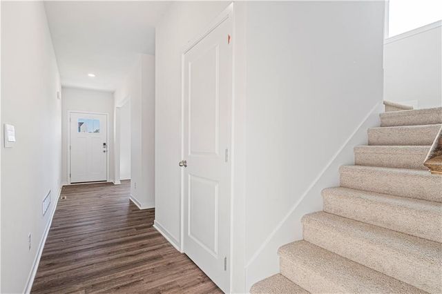 19711 W 201st Street, Spring Hill, KS 66083
