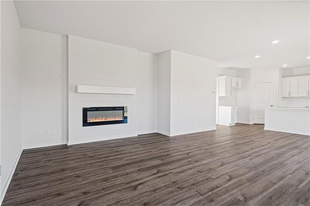 19711 W 201st Street, Spring Hill, KS 66083