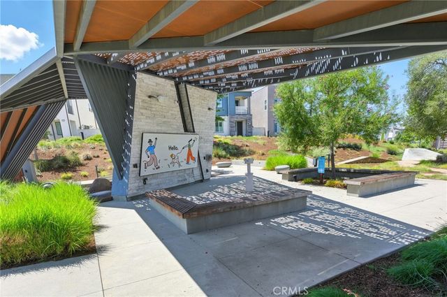 27475 Mercantile Court, Valencia, CA 91381