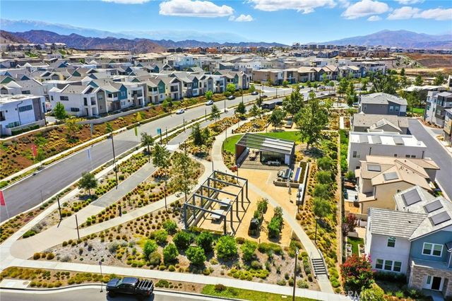 27475 Mercantile Court, Valencia, CA 91381