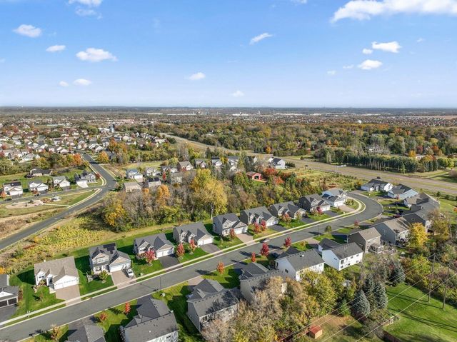 1284 Meadow Lane S, Shakopee, MN 55379