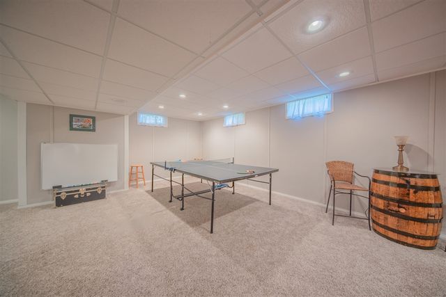 1335 N Silo Ridge Drive, Ann Arbor, MI 48108