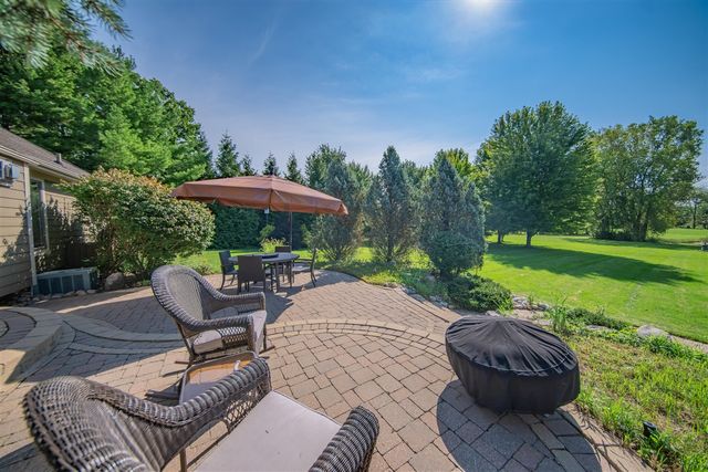 1335 N Silo Ridge Drive, Ann Arbor, MI 48108