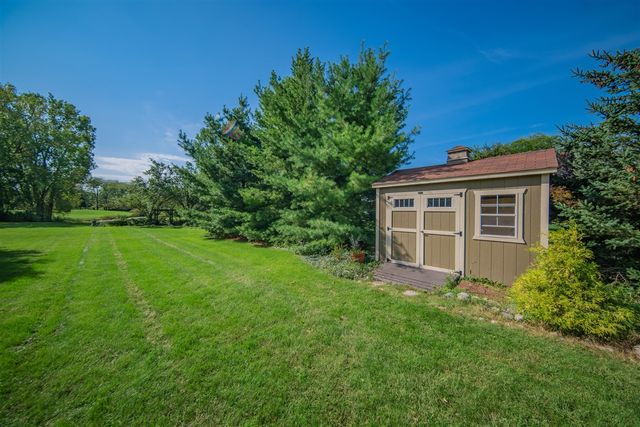 1335 N Silo Ridge Drive, Ann Arbor, MI 48108