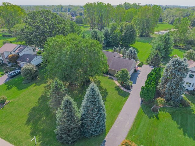 1335 N Silo Ridge Drive, Ann Arbor, MI 48108