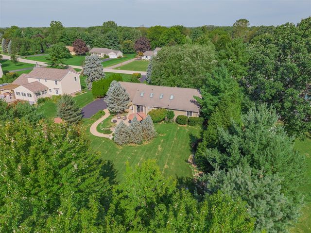 1335 N Silo Ridge Drive, Ann Arbor, MI 48108