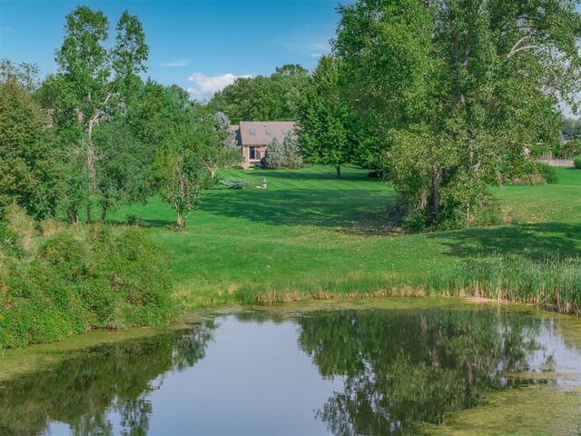 1335 N Silo Ridge Drive, Ann Arbor, MI 48108