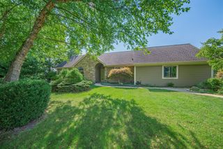 1335 N Silo Ridge Drive, Ann Arbor, MI 48108
