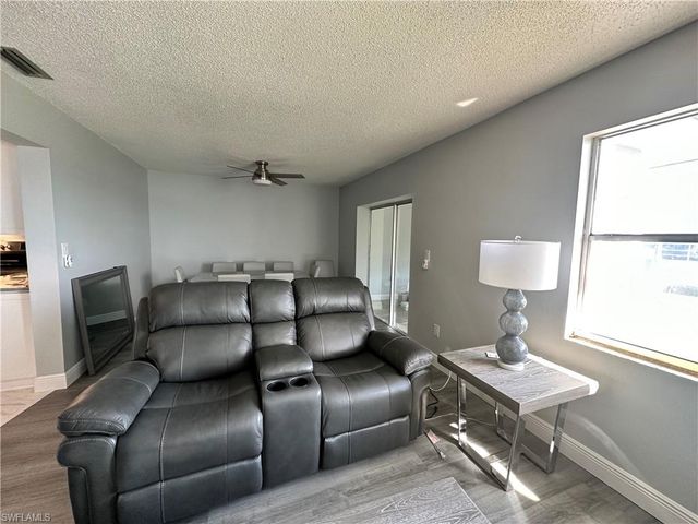 3392 N Key DR # 7, North Fort Myers, FL 33903