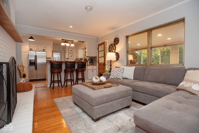 4743 Bluffwood Drive N, Indianapolis, IN 46228