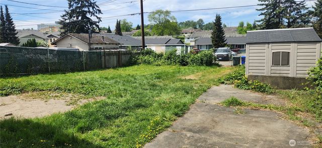 1224 Maple Street, Everett, WA 98201