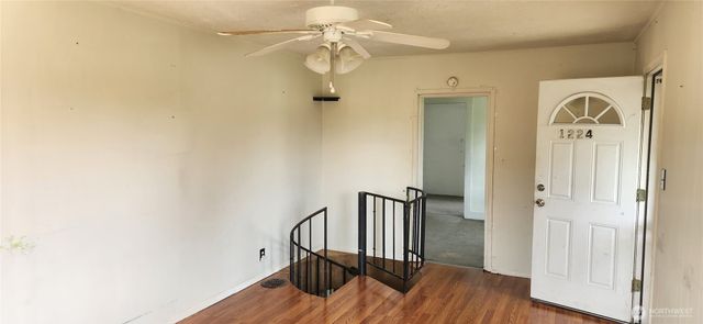 1224 Maple Street, Everett, WA 98201