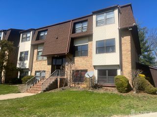 1941 Raspberry Court, Edison, NJ 08817