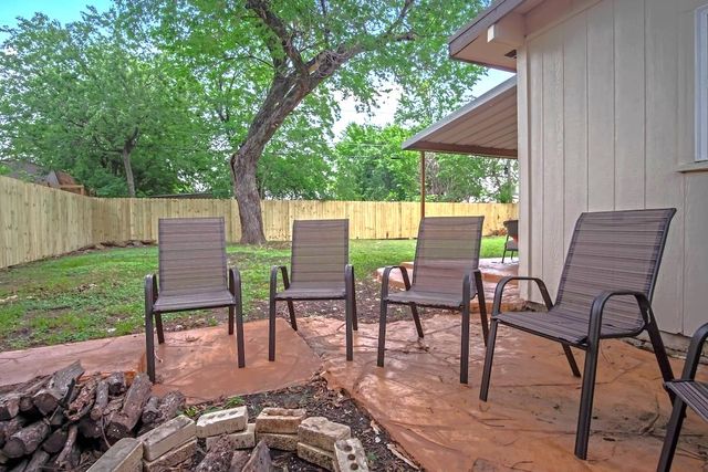3542 Paramount Street, North Richland Hills, TX 76117