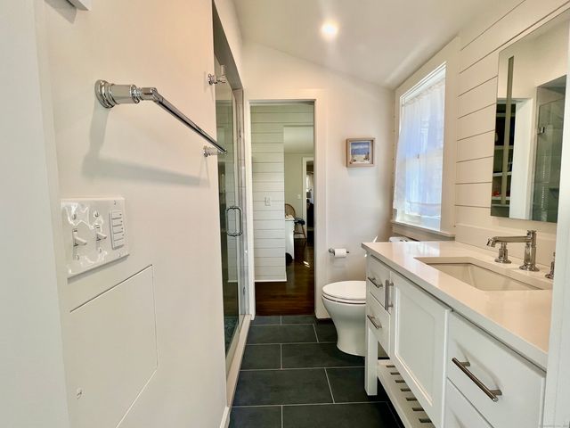 9 Madison Avenue, Madison, CT 06443