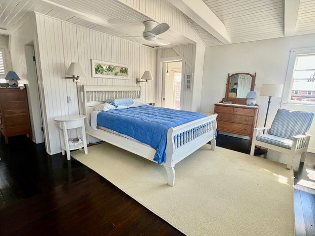 9 Madison Avenue, Madison, CT 06443