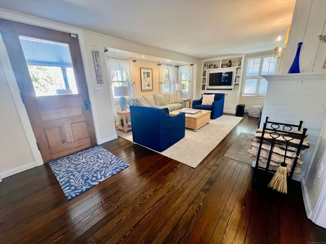 9 Madison Avenue, Madison, CT 06443