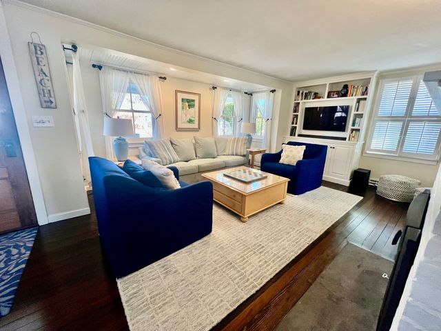 9 Madison Avenue, Madison, CT 06443