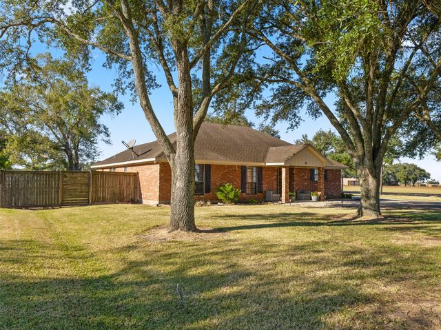 15924 Fm 442 Road, Needville, TX 77461