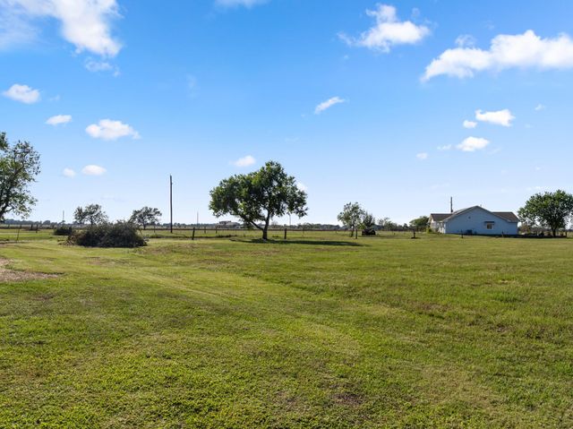 15924 Fm 442 Road, Needville, TX 77461