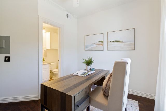 4034 Rawlins Street 208, Dallas, TX 75219