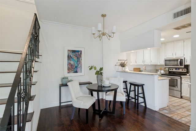 4034 Rawlins Street 208, Dallas, TX 75219