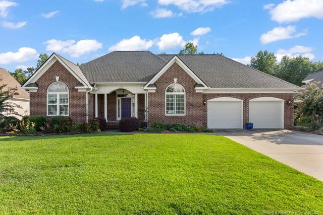 415 W Summerchase Drive, Fayetteville, NC 28311