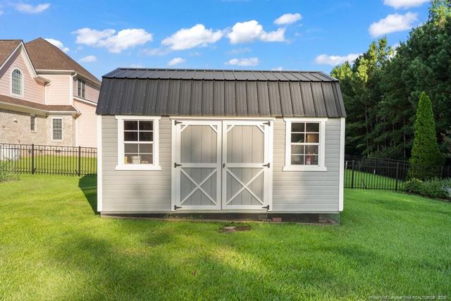 415 W Summerchase Drive, Fayetteville, NC 28311