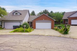 274 Golf Court, Greenwood, IN 46143