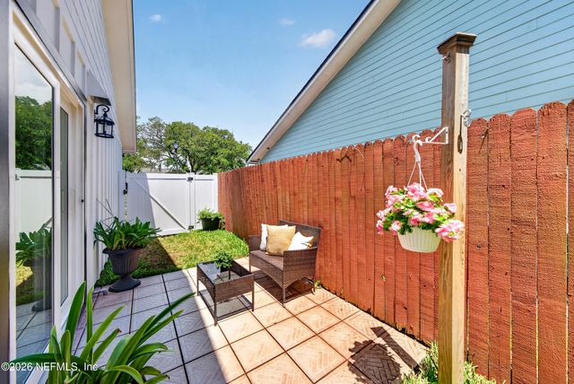 2179 FAIRWAY VILLAS Lane S, Atlantic Beach, FL 32233